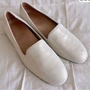 Vionic Cream Women's Loafers